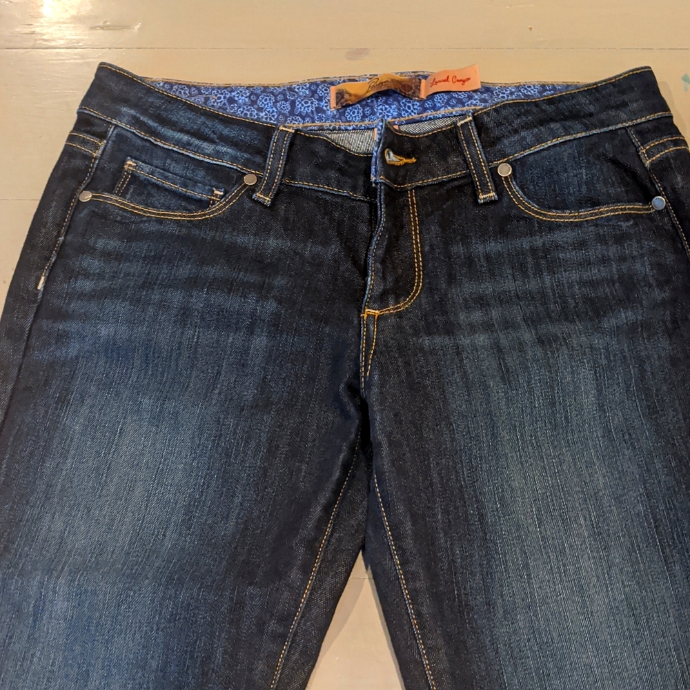 Paige Size 27 Laurel Canyon Boot Cut Jeans